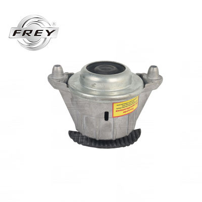 W204 W212 C204 Mercedes Benz Engine Mount , 2042404217 Front Engine Motor Mount