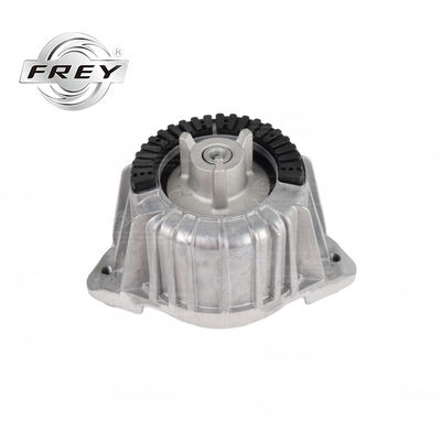 Car Right Auto Engine Mount 2042400317 For Mercedes Benz W204 OM642