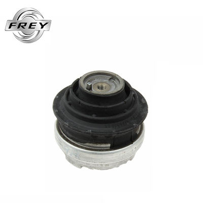 W220 W211 W221 Left Side Motor Mount , 2202403317 Front Right Engine Mount