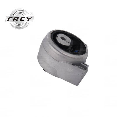 A180 B200 Right Rear Engine Mount , 1692400618 Rubber Mounting Support