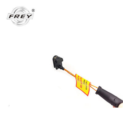 Right Brake Pad Wear Car Sensor Parts 1645401017 2205401517 Mercedes Benz W164