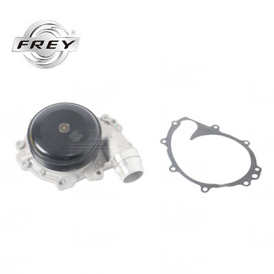 6512000501 Water Pump In Automobile , OM651 W176 Automotive Coolant Pump