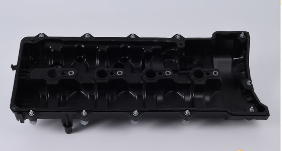 OEM OM646 Engine Cylinder Head Cover , 6460102230 Car Engine Spare Parts